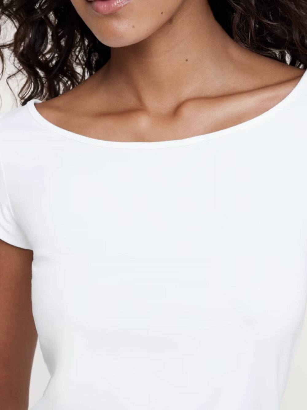 Banana Republic Refined Scoop Neck T-Shirt, Size Small
